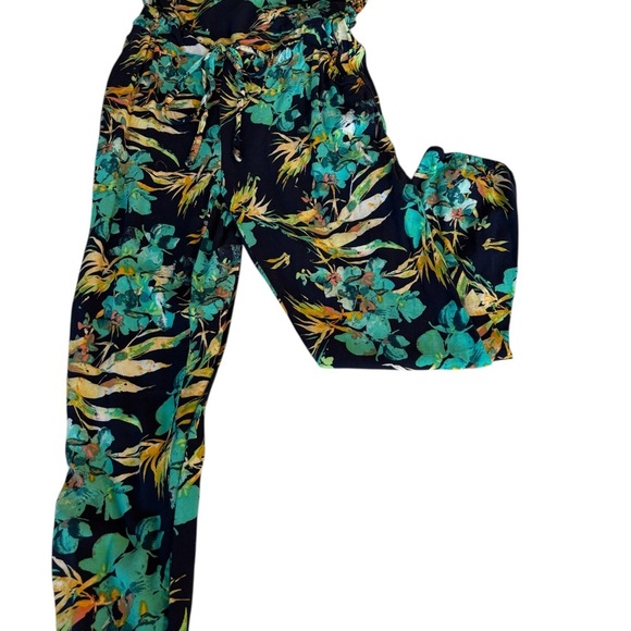 Mudd Women’s Blue & Teal Green Tropical Floral Strapless Jumpsuit Romper Sz XS - Picture 6 of 16